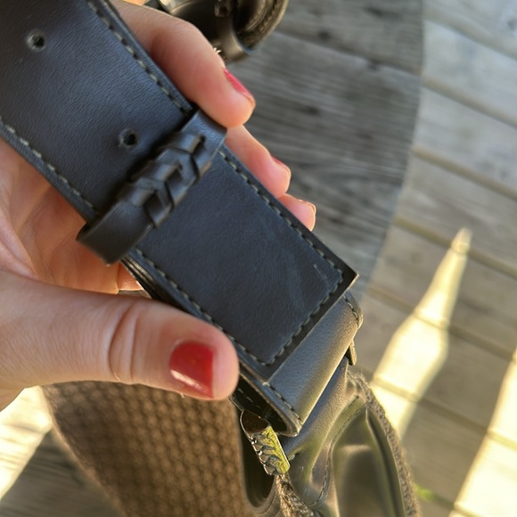 The Sak Crescent purse - Picture 8 of 8